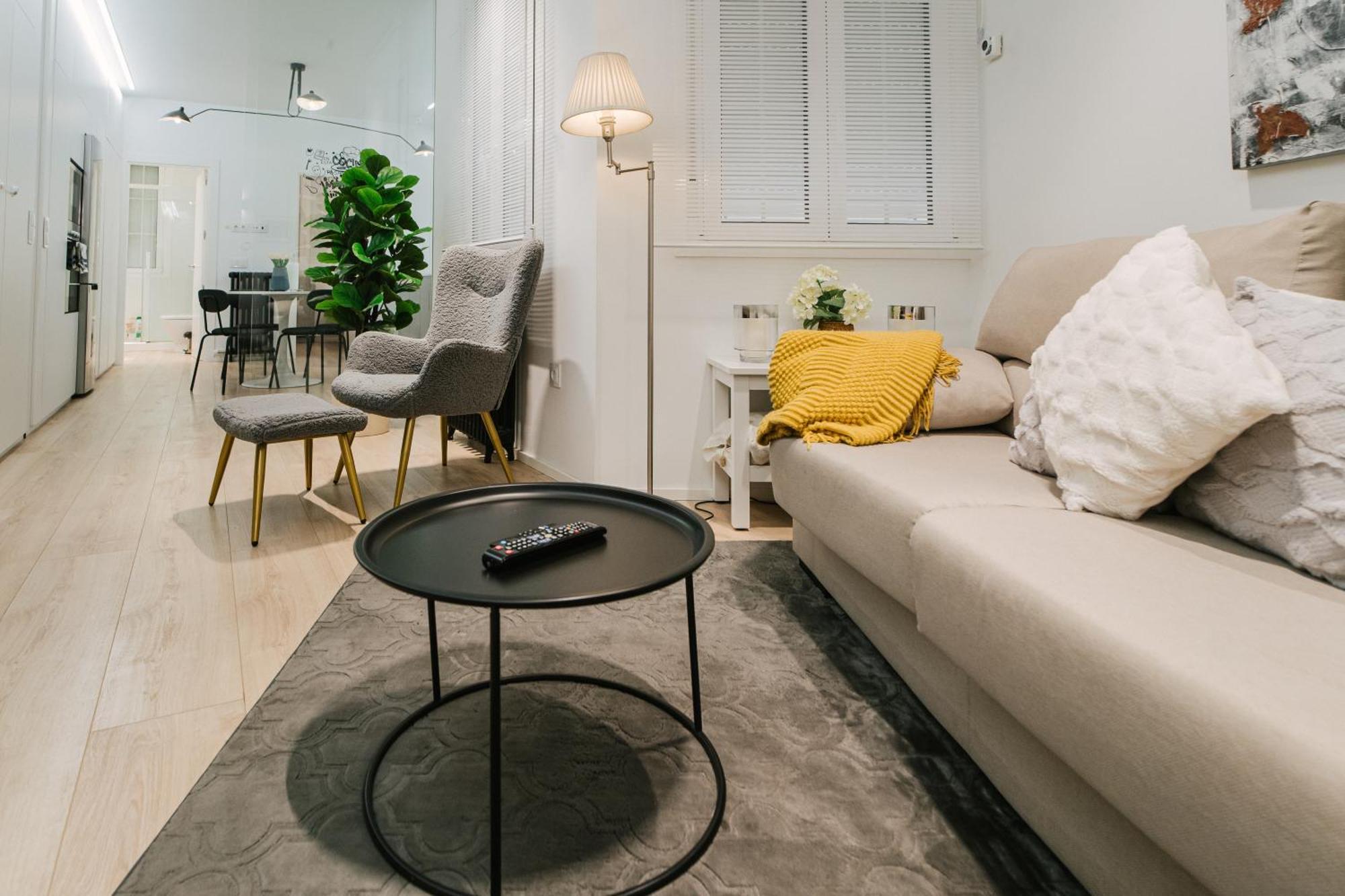 Lujoso Y Amplio Apartamento Con Parking Incluido Леон Екстер'єр фото